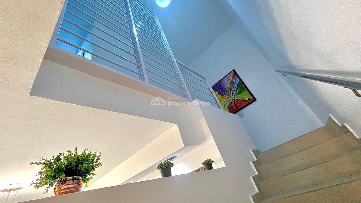3 Bedroom Maisonette with Top Notch Amenities Available for Booking., Lekki Phase 1, Lekki, Lagos, Flat / Apartment Short Let