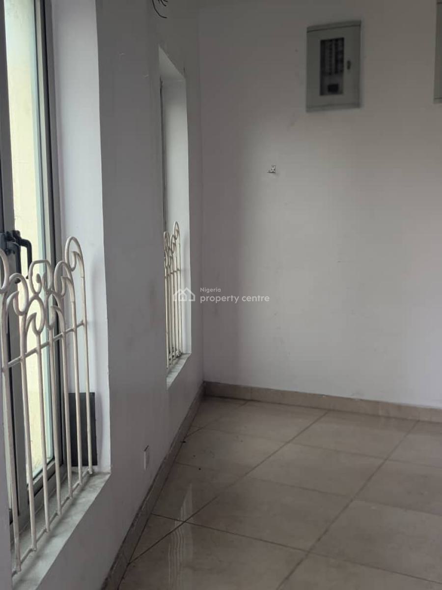 Open Plan Office Space Measuring 365sqm, Off Governors Road, Alausa, Ikeja, Lagos, Office Space for Rent