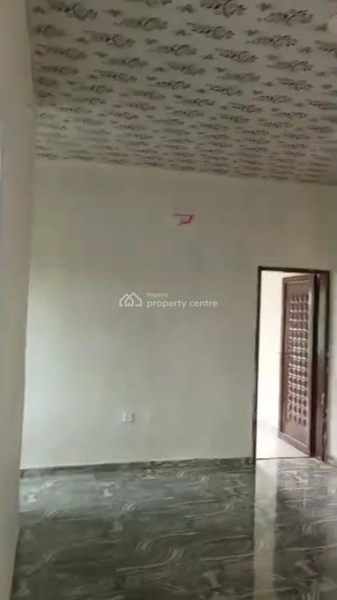 Well Maintained 2 Bedroom Flat, Elesekan, Bogije, Ibeju Lekki, Lagos, Flat / Apartment for Rent