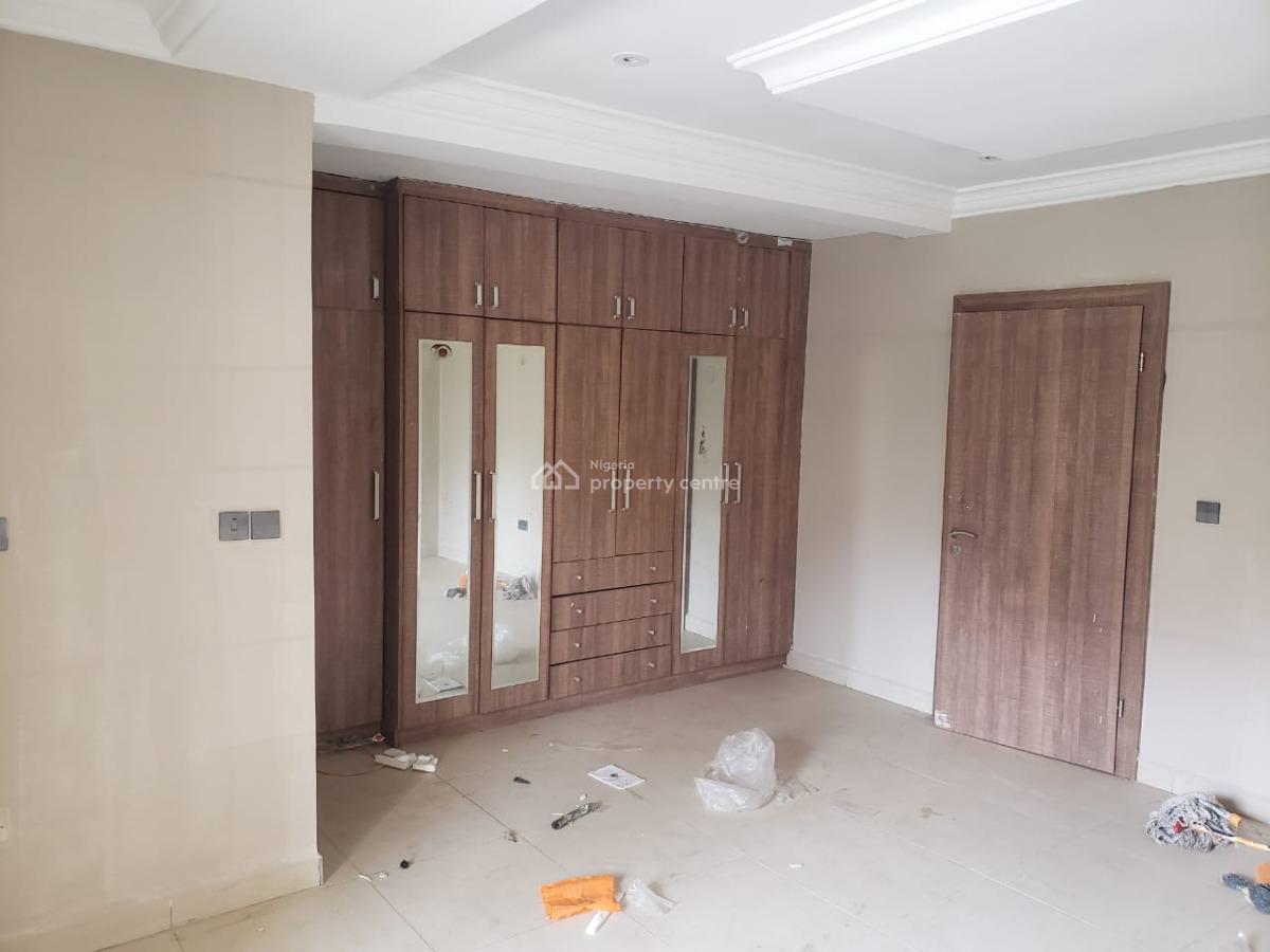 Luxury Spacious 4 Bedroom Flat, Legislative Quarters, Apo, Abuja, Flat / Apartment for Rent