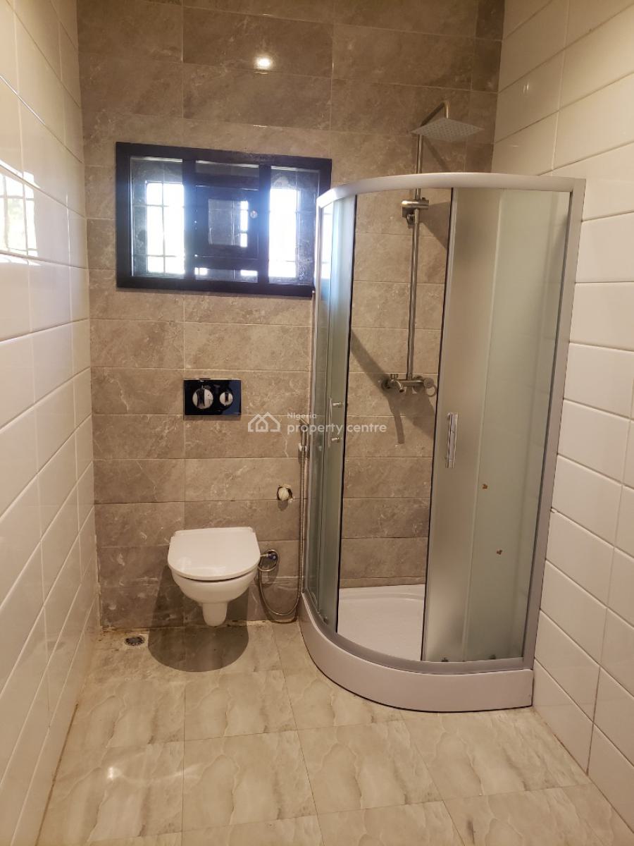 Luxury Spacious 4 Bedroom Flat, Legislative Quarters, Apo, Abuja, Flat / Apartment for Rent