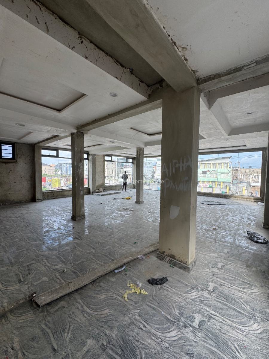 Shop Space, Orchid Road, Lekki Expressway, Lekki, Lagos, Shop for Sale
