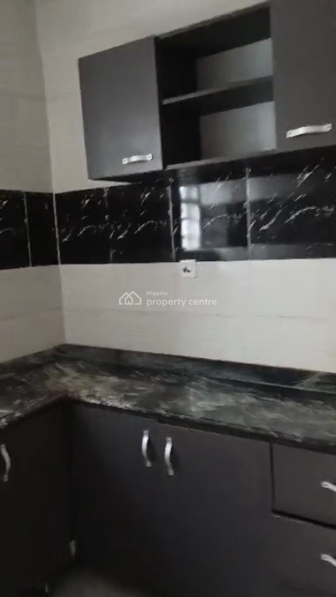 Well Maintained 2bedroom Flat, Ogunfayo, Awoyaya, Ibeju Lekki, Lagos, Mini Flat (room and Parlour) for Rent