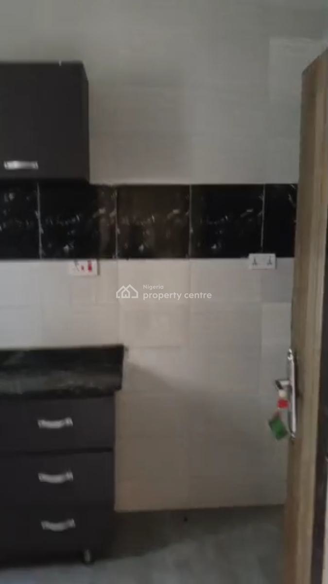 Well Maintained 2bedroom Flat, Ogunfayo, Awoyaya, Ibeju Lekki, Lagos, Mini Flat (room and Parlour) for Rent