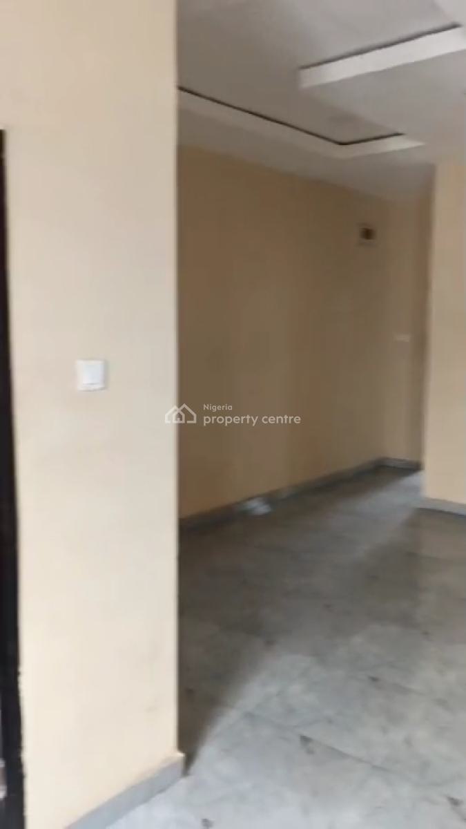 Well Maintained 2bedroom Flat, Ogunfayo, Awoyaya, Ibeju Lekki, Lagos, Mini Flat (room and Parlour) for Rent