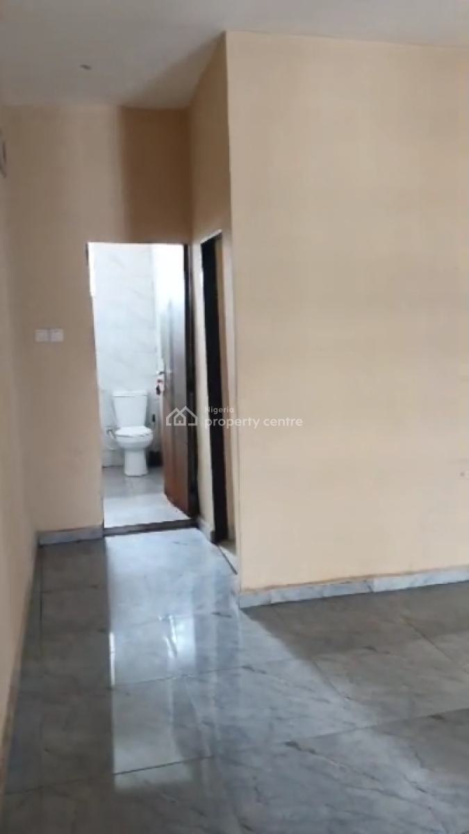 Well Maintained 2bedroom Flat, Ogunfayo, Awoyaya, Ibeju Lekki, Lagos, Mini Flat (room and Parlour) for Rent