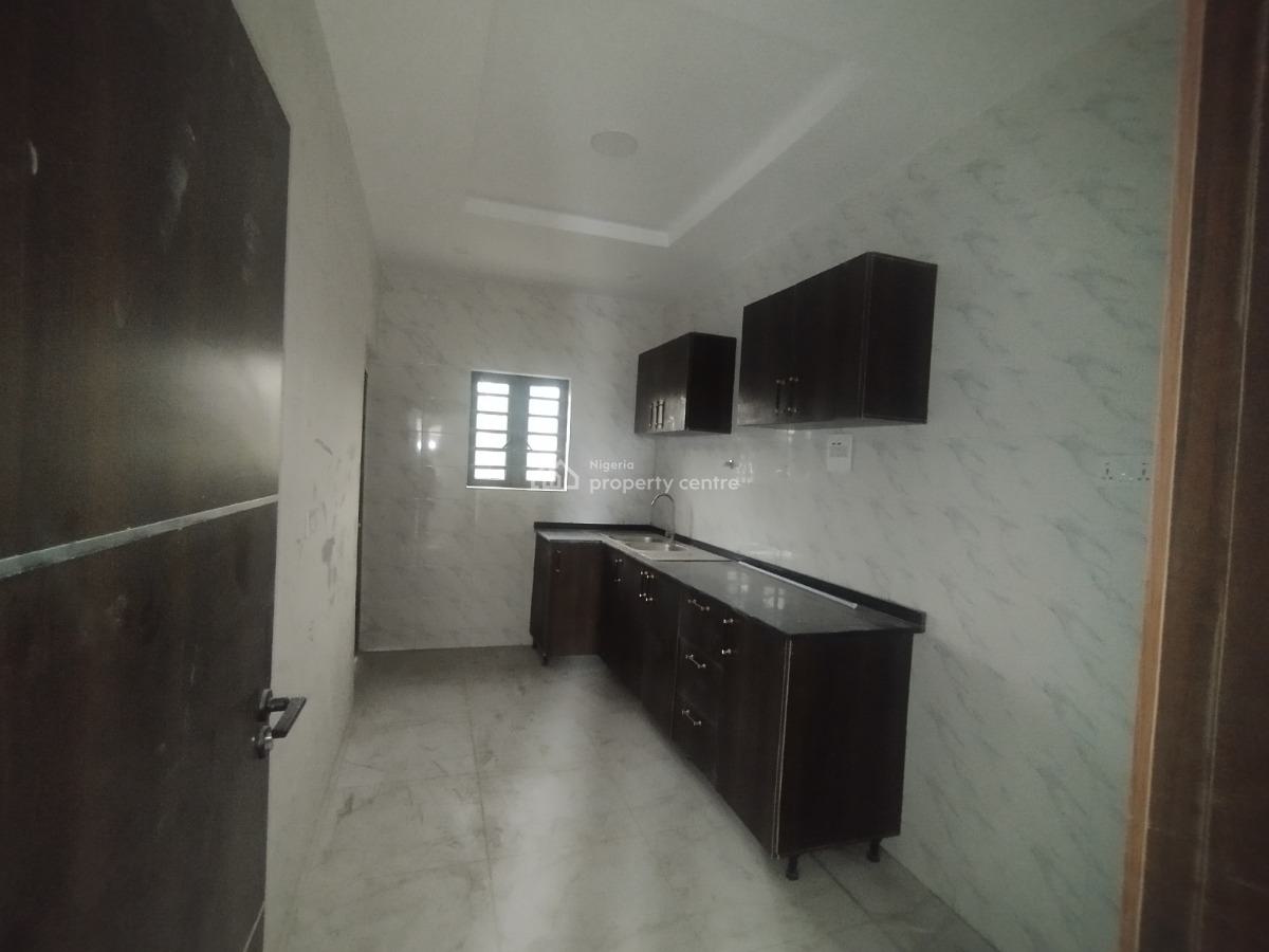 Brand New 2 Bedroom Flat, Ikorodu, Lagos, Flat / Apartment for Rent