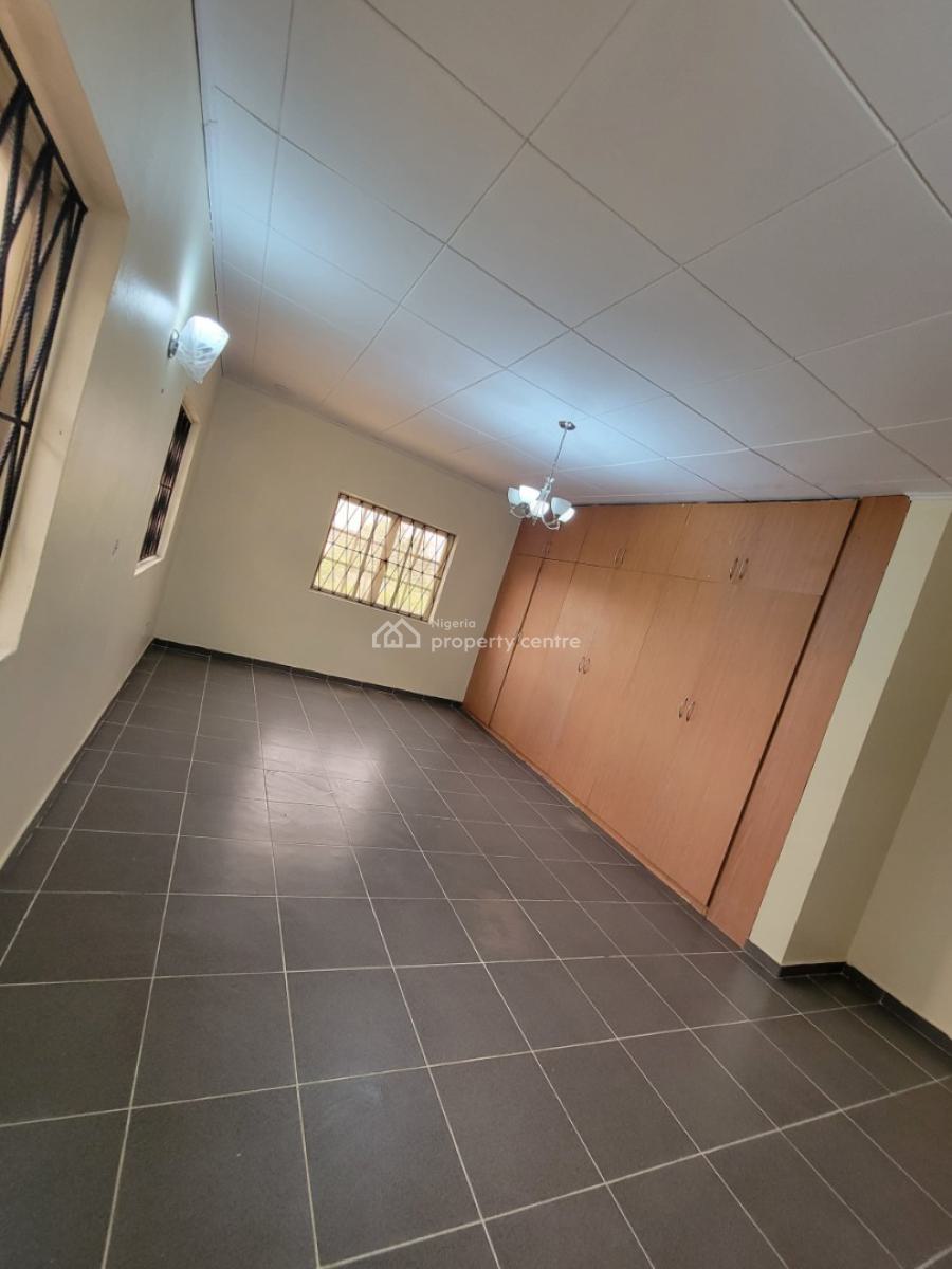 a Single Room in a Shared Apartment, Road 49 Lekki Scheme 2, Ajah, Lagos, Self Contain (single Rooms) for Rent