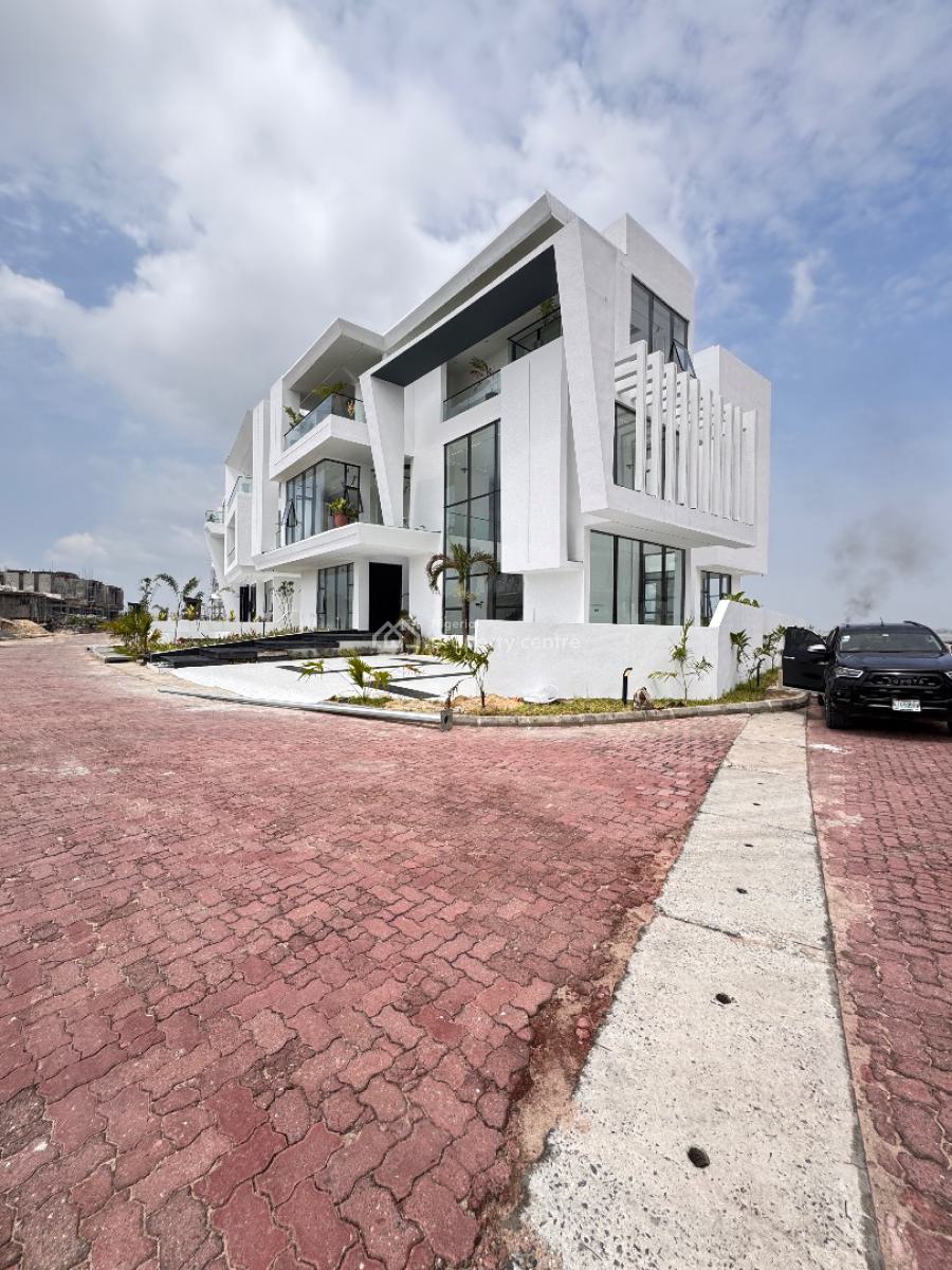 Luxurious Finished 5 Bedrooms Home, Seaview, Osapa, Lekki, Lagos, Detached Duplex for Sale