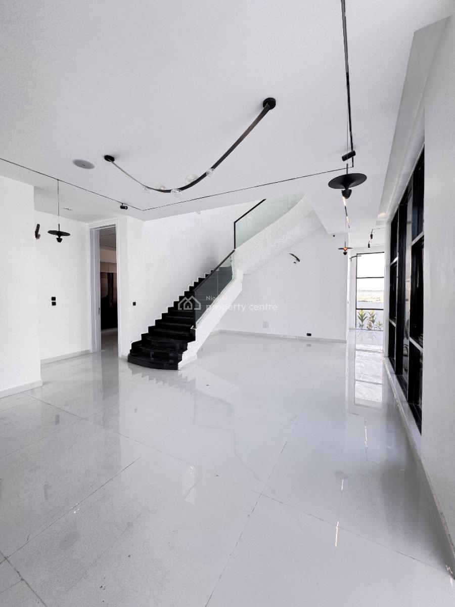 Luxurious Finished 5 Bedrooms Home, Seaview, Osapa, Lekki, Lagos, Detached Duplex for Sale