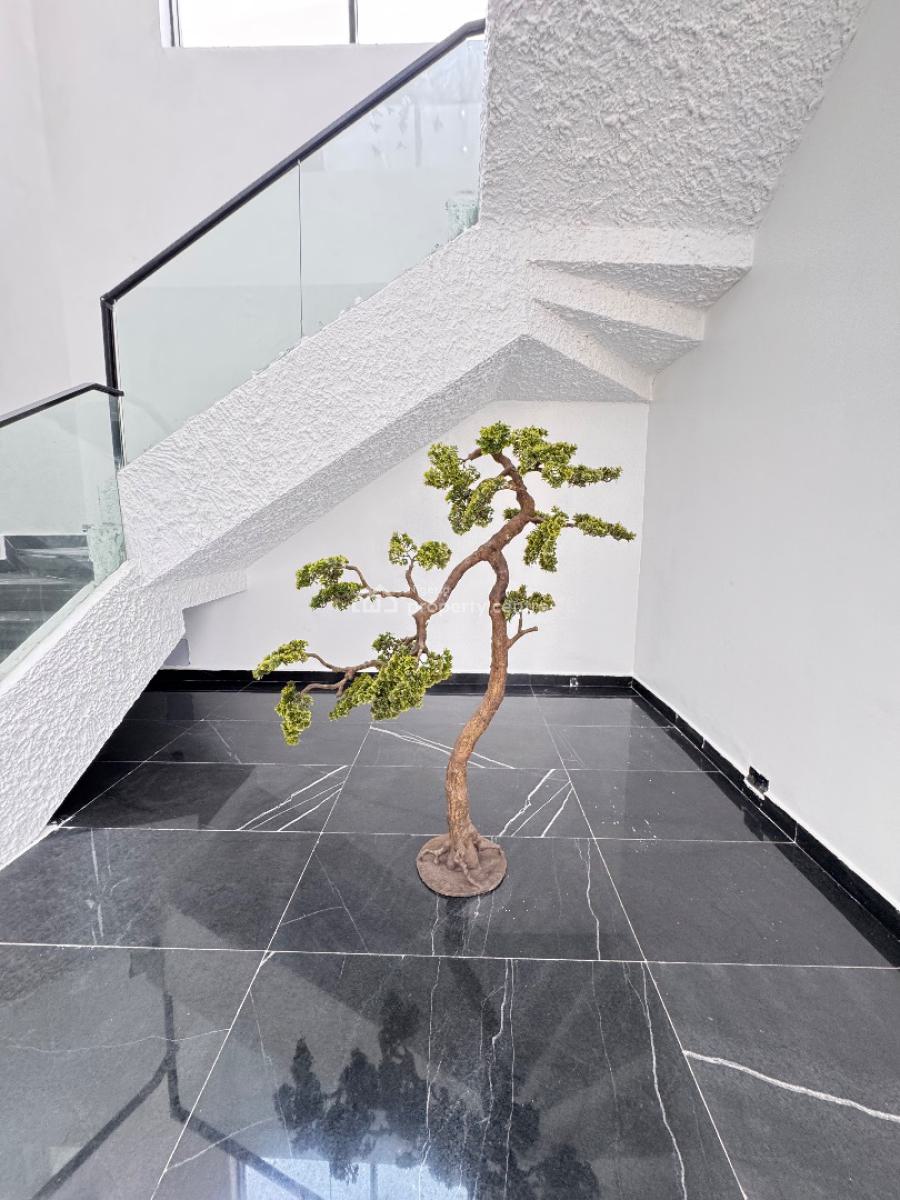 Luxurious Finished 5 Bedrooms Home, Seaview, Osapa, Lekki, Lagos, Detached Duplex for Sale