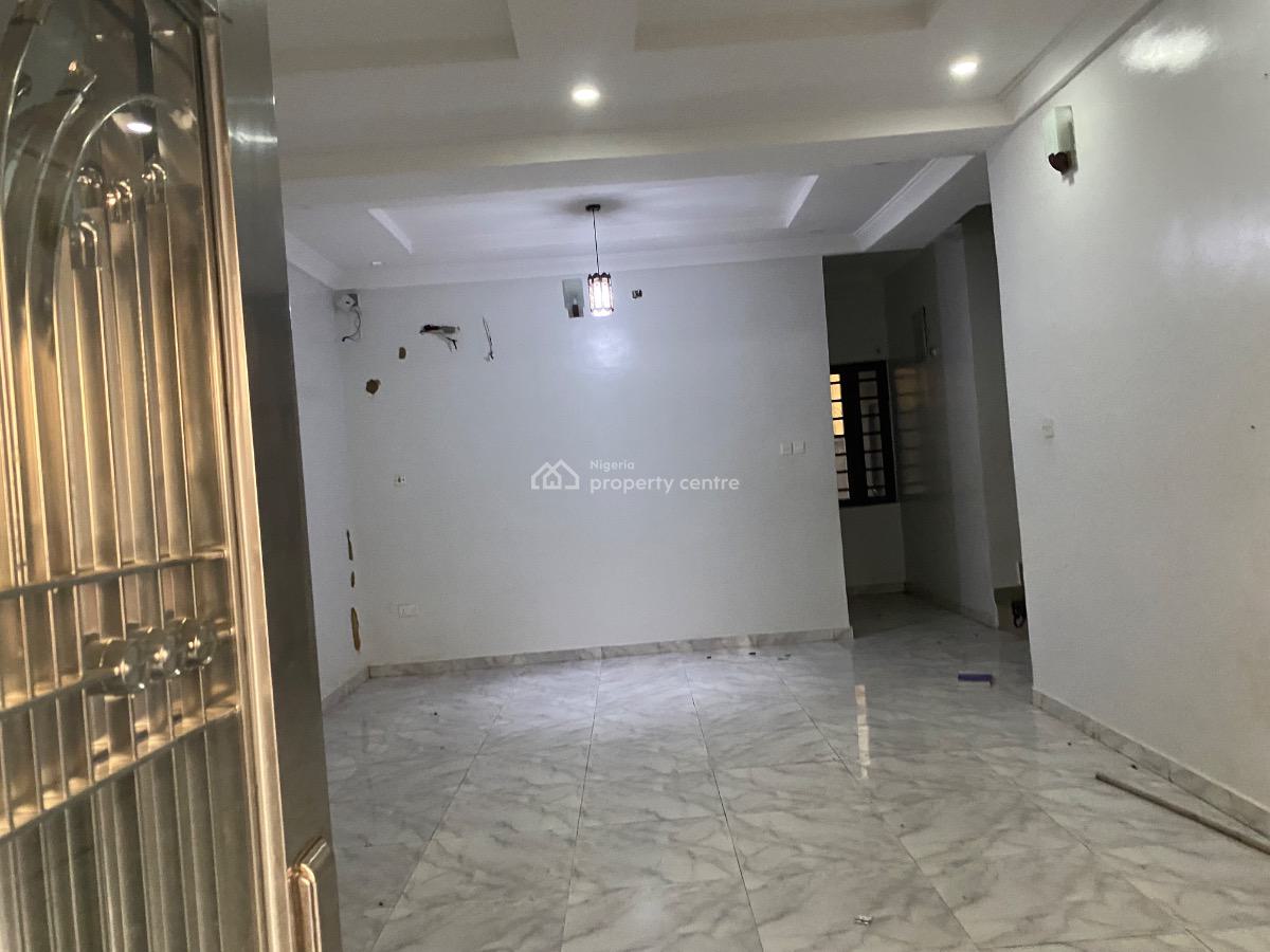 4 Bedrooms Semi-detached Duplex + Bq, Gateway Zone, Gra Phase 1, Magodo, Lagos, Semi-detached Duplex for Rent
