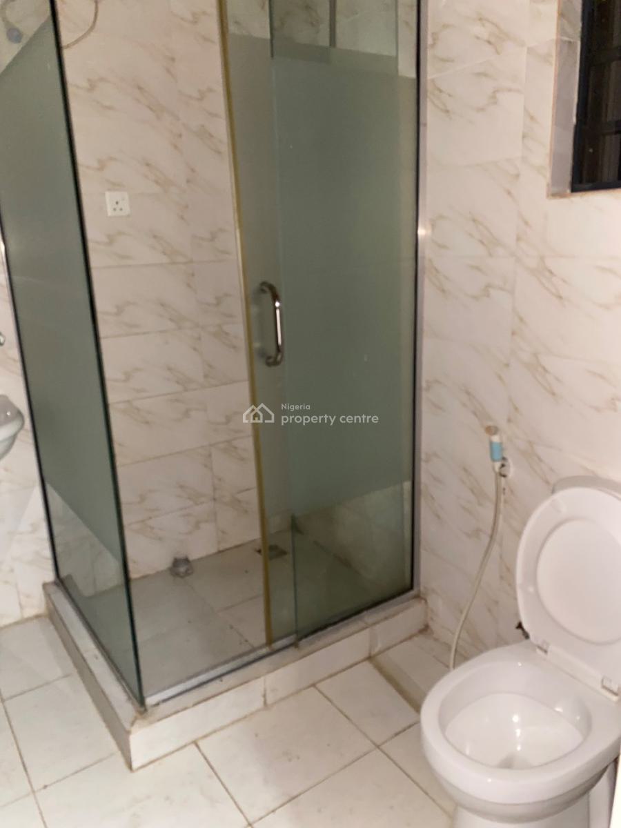 4 Bedrooms Semi-detached Duplex + Bq, Gateway Zone, Gra Phase 1, Magodo, Lagos, Semi-detached Duplex for Rent