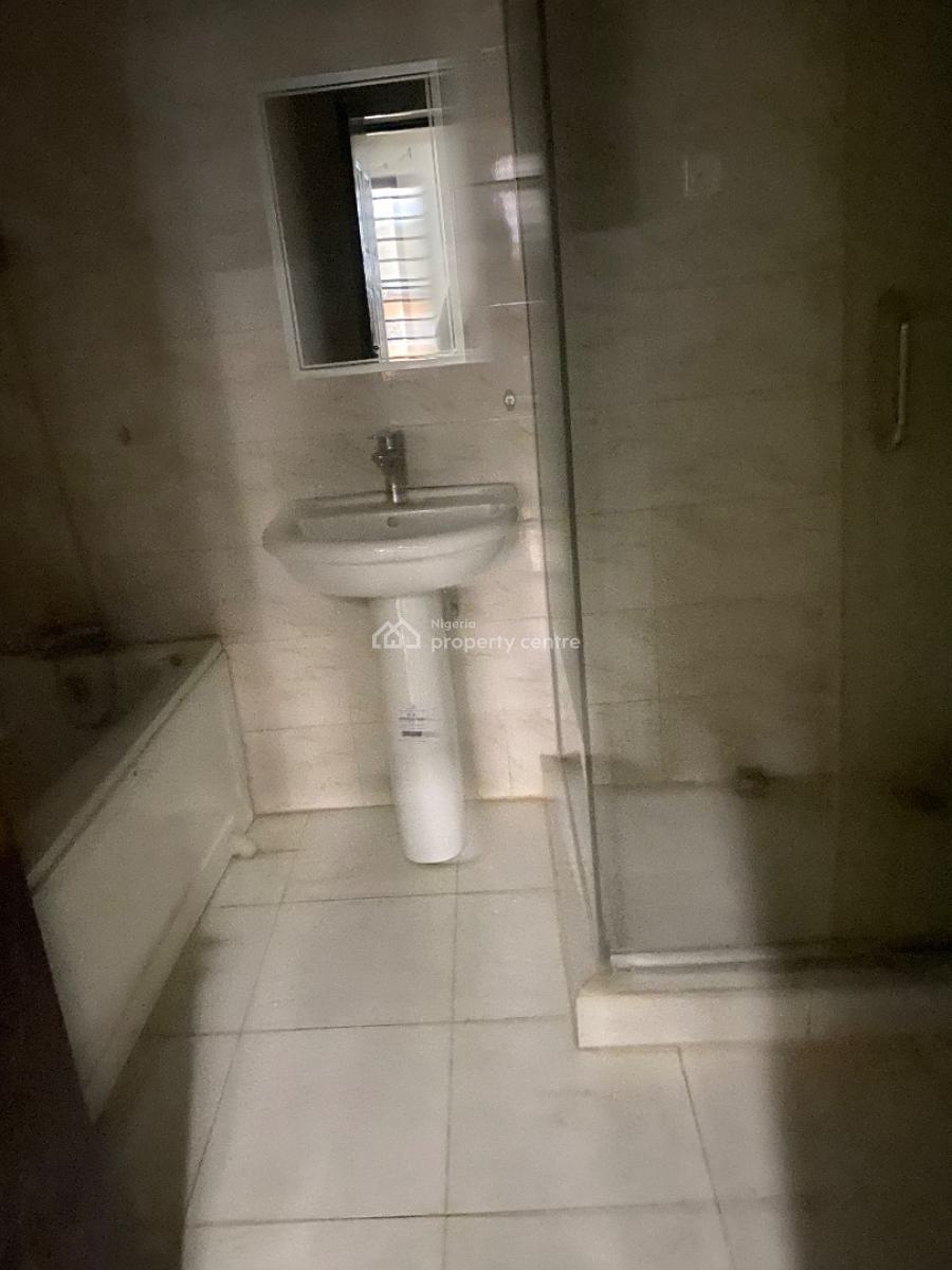 4 Bedrooms Semi-detached Duplex + Bq, Gateway Zone, Gra Phase 1, Magodo, Lagos, Semi-detached Duplex for Rent