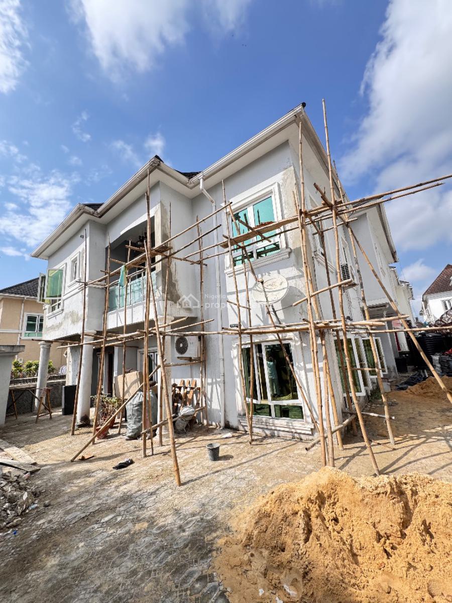 Fairly Used 5 Bedrooms Detached Duplex, Chevron, Lekki, Lagos, Detached Duplex for Sale
