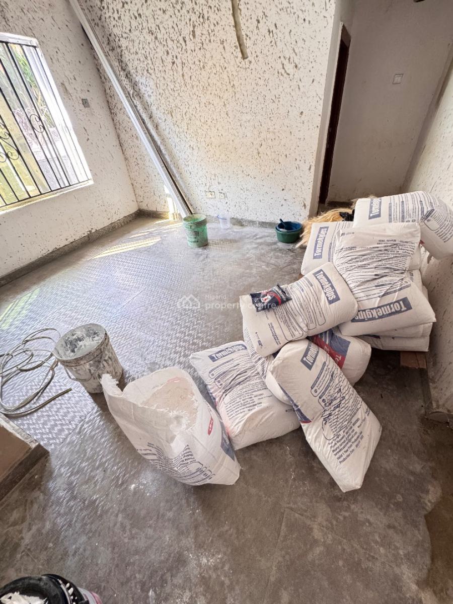 Fairly Used 5 Bedrooms Detached Duplex, Chevron, Lekki, Lagos, Detached Duplex for Sale