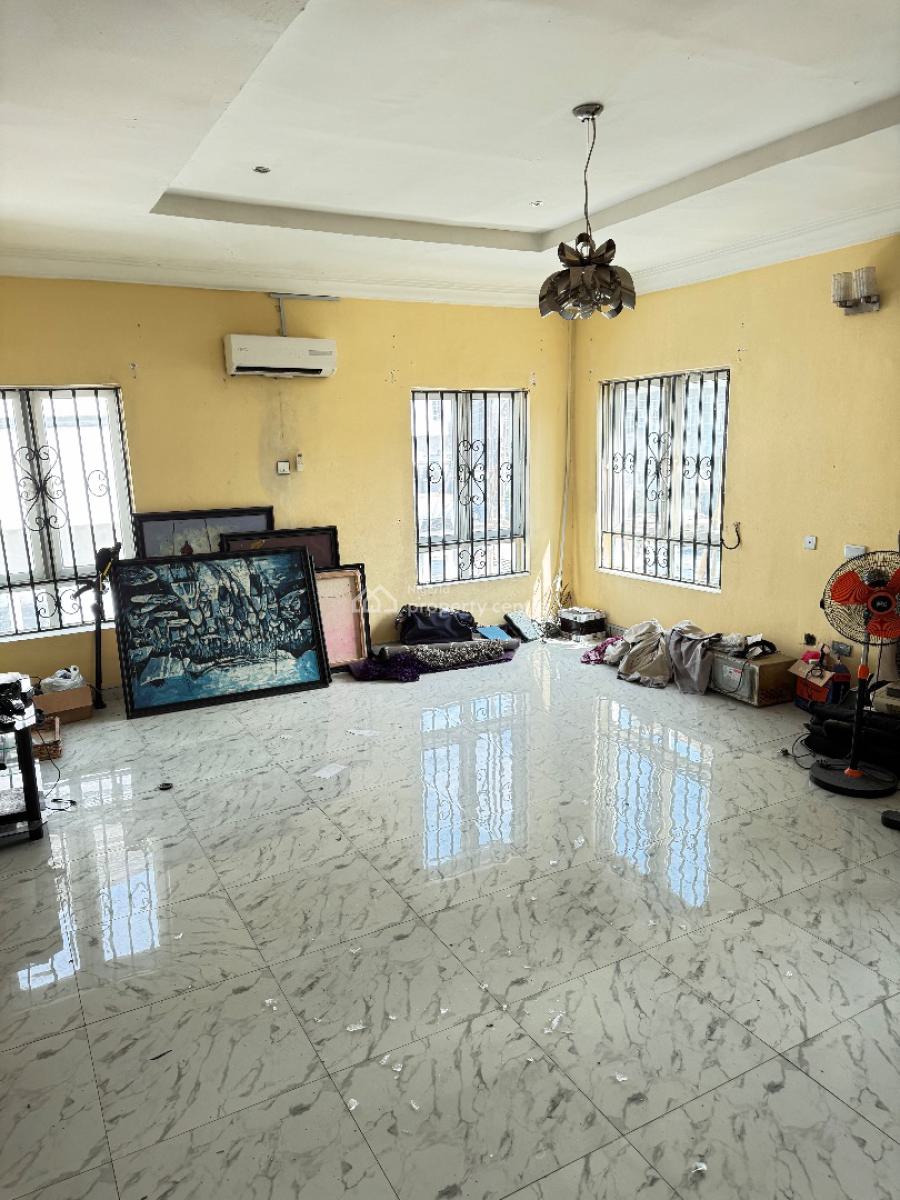 Fairly Used 5 Bedrooms Detached Duplex, Chevron, Lekki, Lagos, Detached Duplex for Sale
