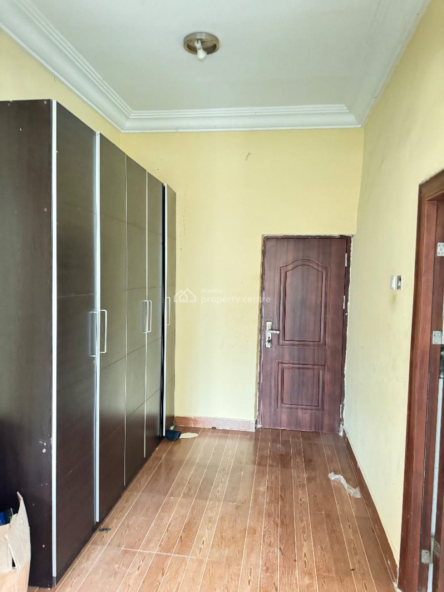 Fairly Used 5 Bedrooms Detached Duplex, Chevron, Lekki, Lagos, Detached Duplex for Sale