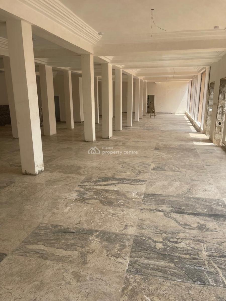 Newly Built Plaza, Wuse 2, Abuja, Plaza / Complex / Mall for Sale