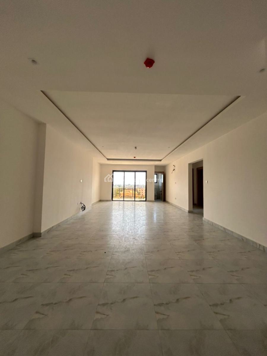 3 Bedroom Apartment with Bq, Lekki Phase 1, Lekki, Lagos, Flat / Apartment for Sale