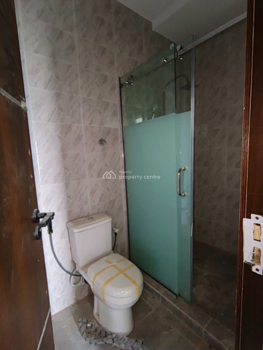 2 Bedroom Flat, Ikorodu, Lagos, Flat / Apartment for Rent
