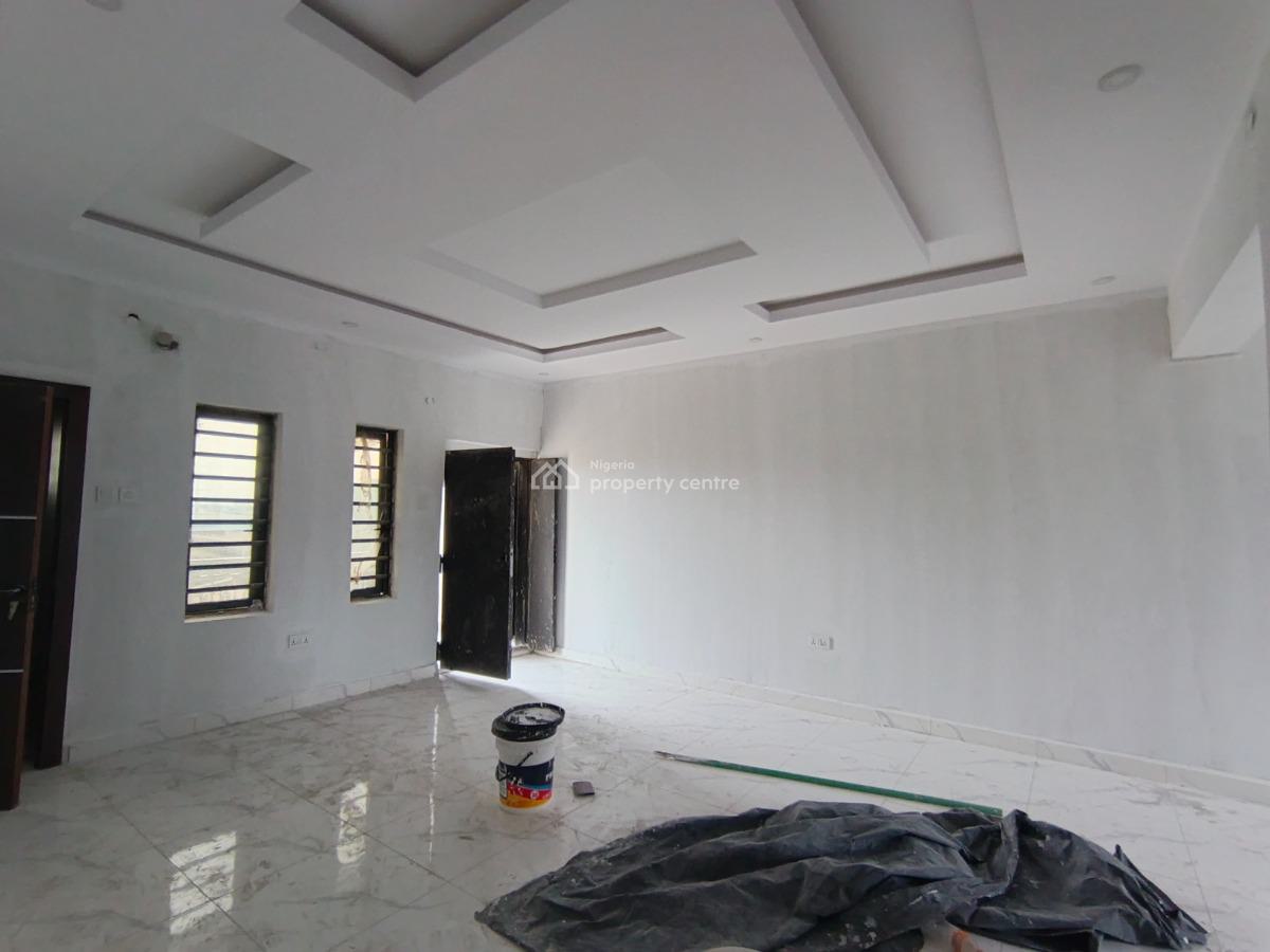 2 Bedroom Flat, Ikorodu, Lagos, Flat / Apartment for Rent