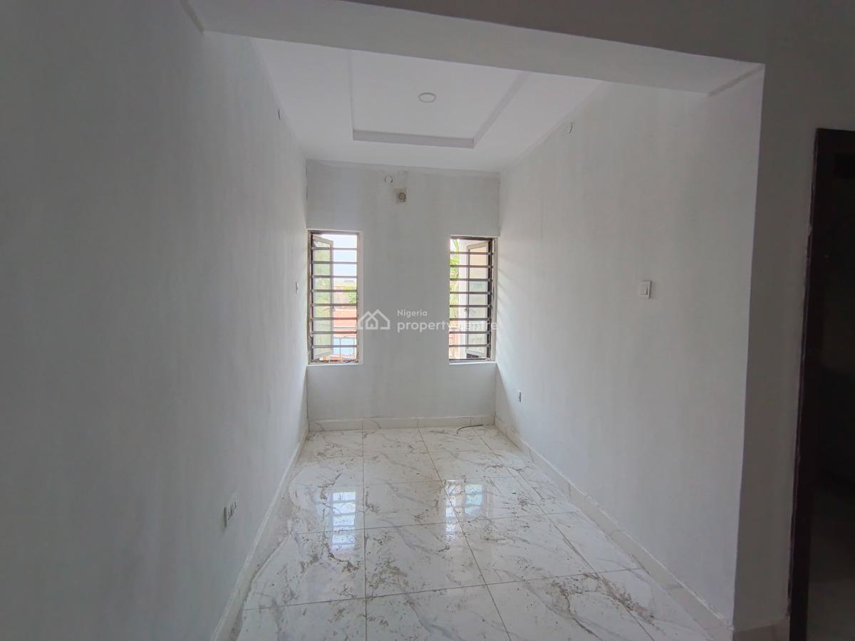 2 Bedroom Flat, Ikorodu, Lagos, Flat / Apartment for Rent