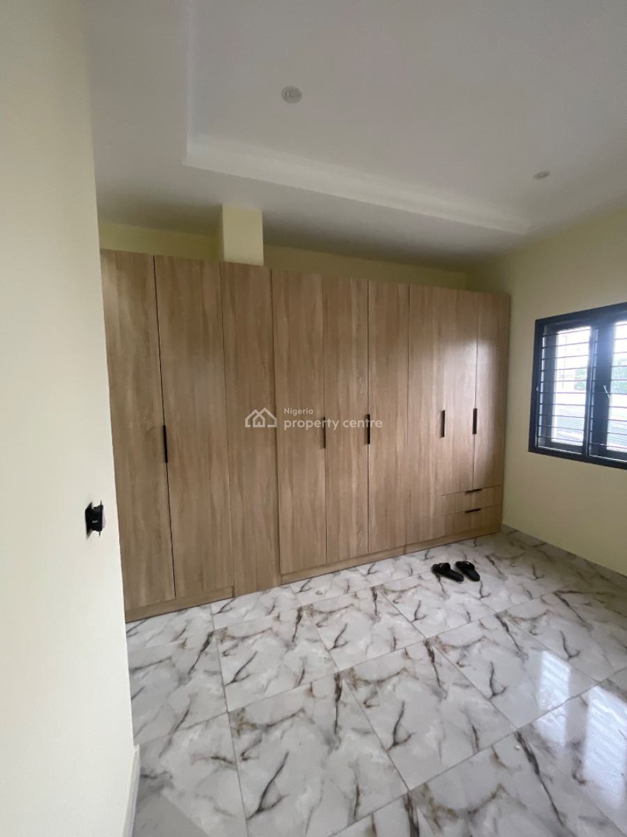 Luxury 4-bedroom Pent Floor Apartment with Study, Lekki Right Side By Pinnacle, Lekki Phase 1, Lekki, Lagos, Flat / Apartment for Rent