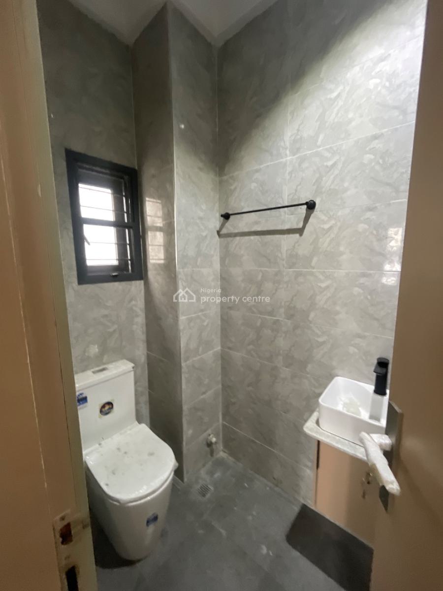 Luxury 4-bedroom Pent Floor Apartment with Study, Lekki Right Side By Pinnacle, Lekki Phase 1, Lekki, Lagos, Flat / Apartment for Rent