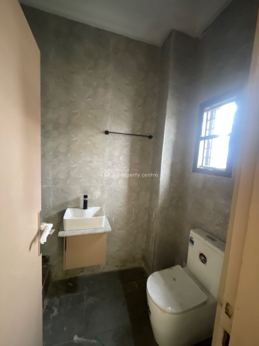 Luxury 4-bedroom Pent Floor Apartment with Study, Lekki Right Side By Pinnacle, Lekki Phase 1, Lekki, Lagos, Flat / Apartment for Rent