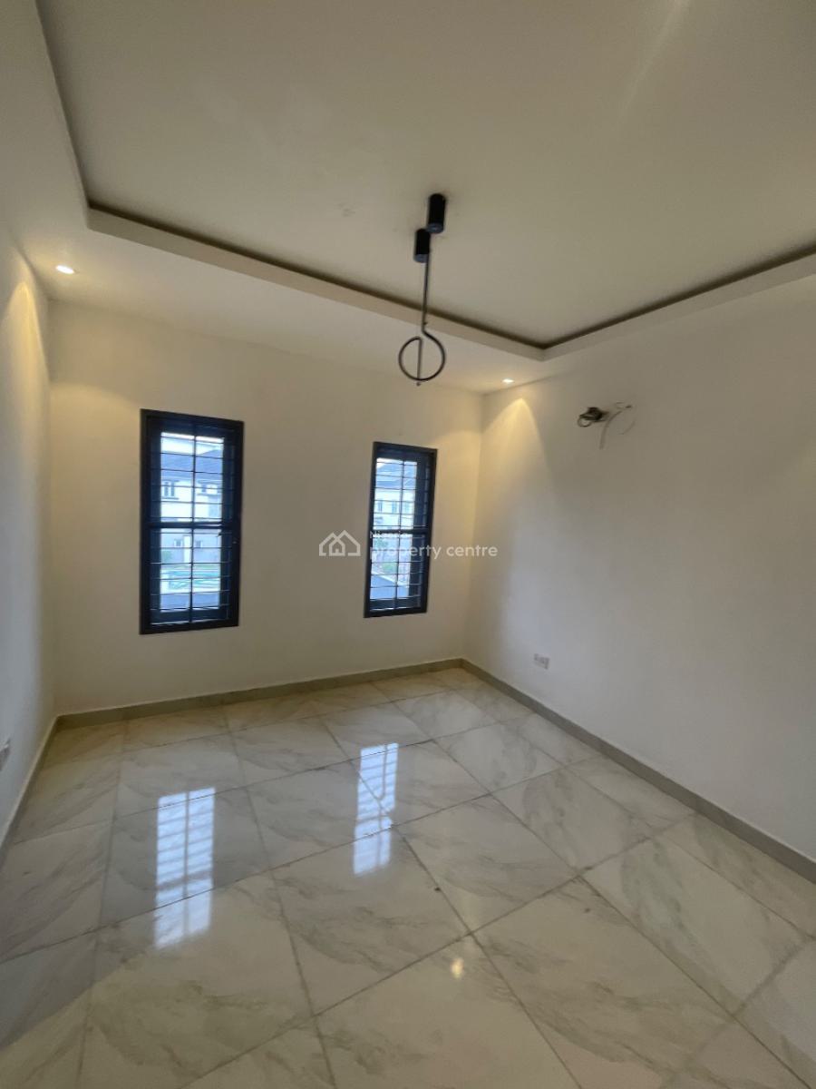 Luxury 4-bedroom Pent Floor Apartment with Study, Lekki Right Side By Pinnacle, Lekki Phase 1, Lekki, Lagos, Flat / Apartment for Rent