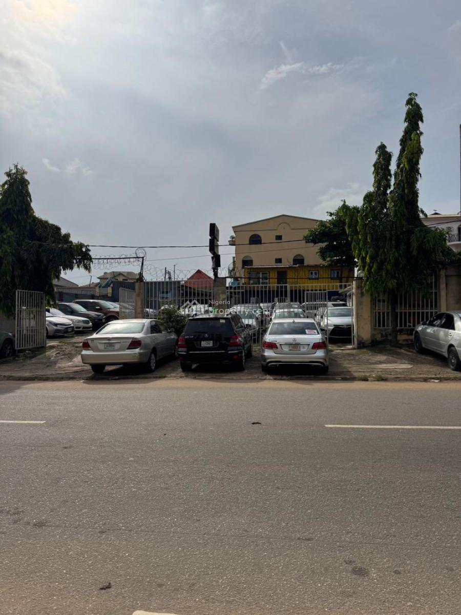 Land Size : 700 Sqm, Agidingbi, Ikeja, Lagos, Land for Sale