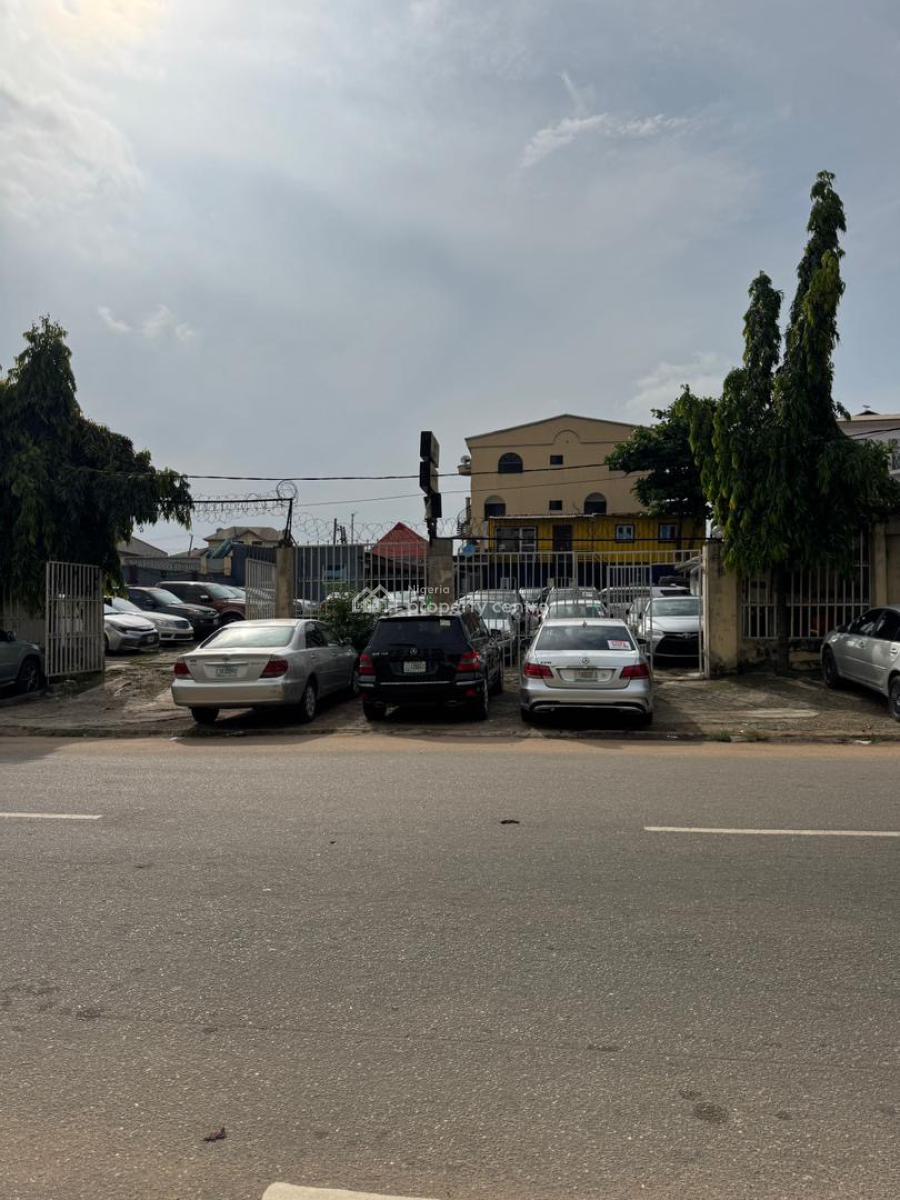 Land Size : 700 Sqm, Agidingbi, Ikeja, Lagos, Land for Sale