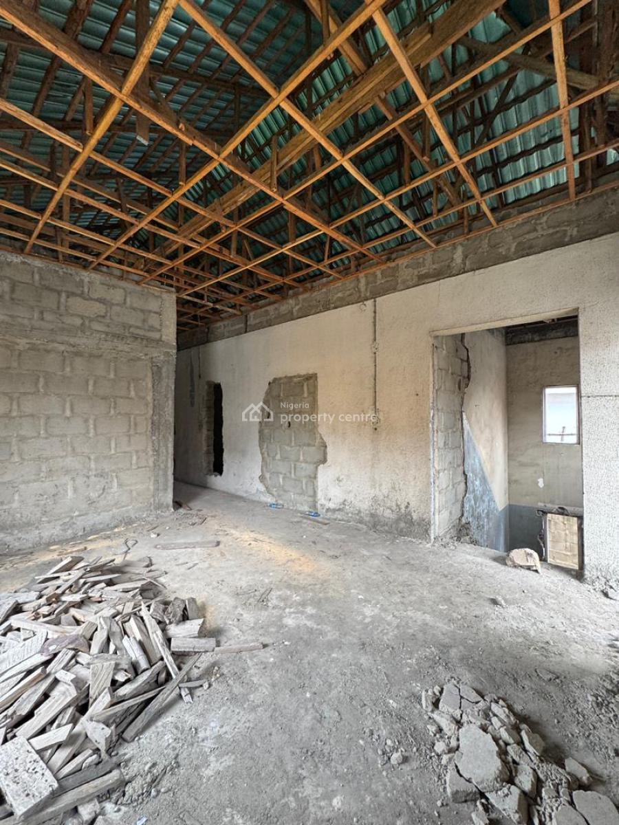 Uncompleted Storey Building, Ogunlana, Surulere, Lagos, Residential Land for Sale