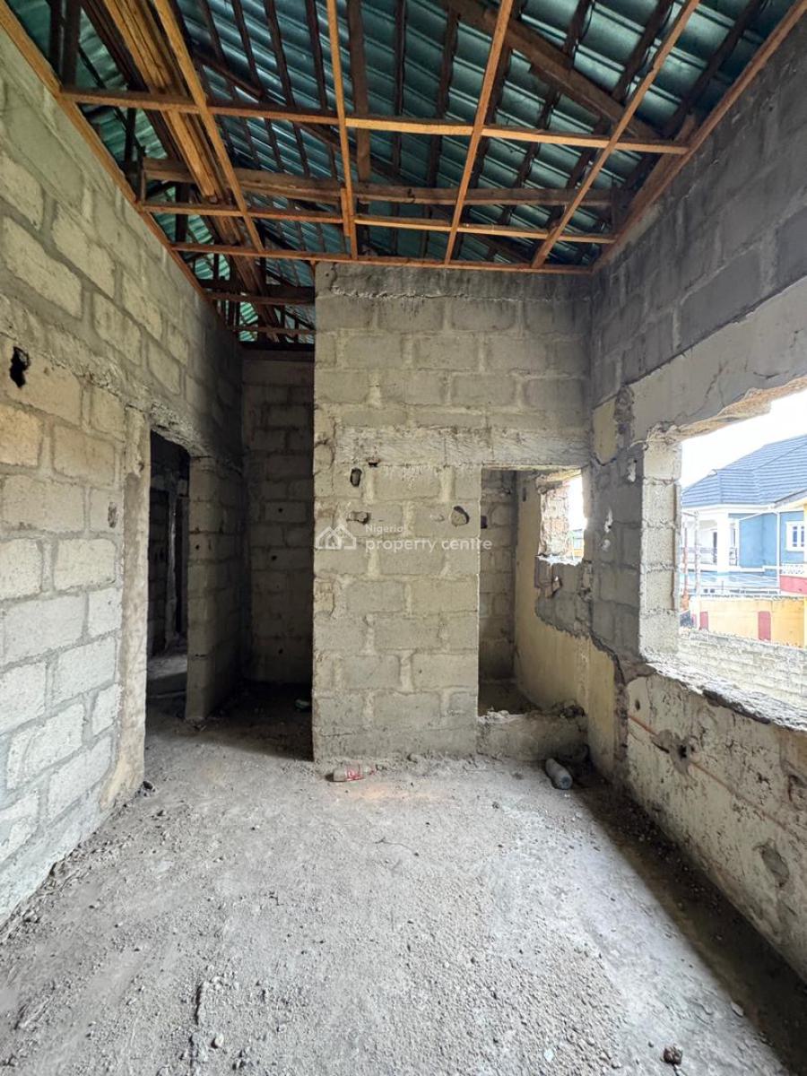 Uncompleted Storey Building, Ogunlana, Surulere, Lagos, Residential Land for Sale