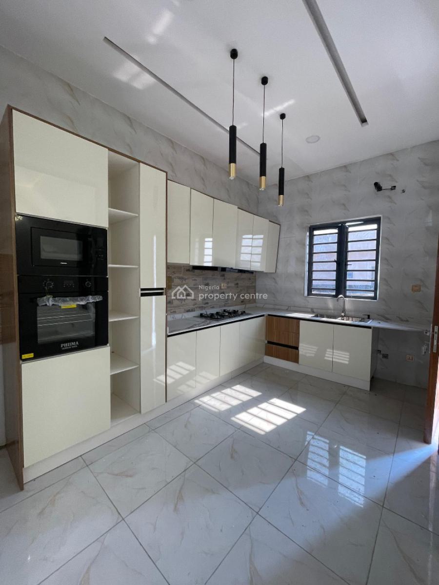 2 Bedroom Apartment, Agungi, Lekki, Lagos, Flat / Apartment for Sale