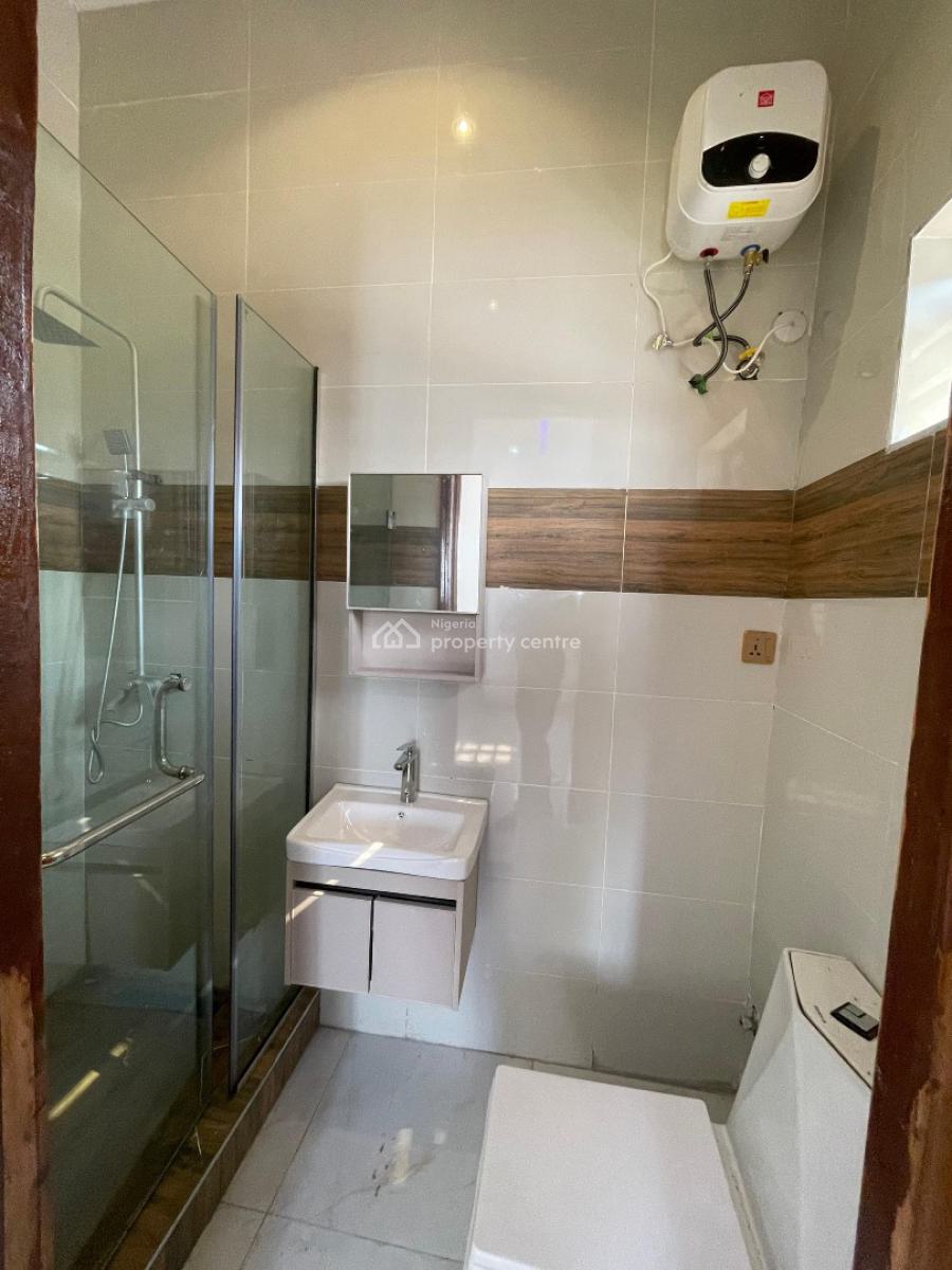 2 Bedroom Apartment, Agungi, Lekki, Lagos, Flat / Apartment for Sale