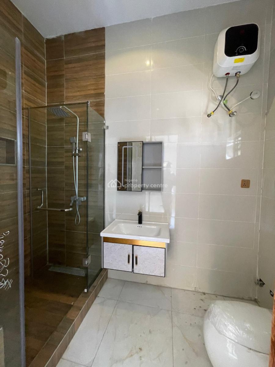 2 Bedroom Apartment, Agungi, Lekki, Lagos, Flat / Apartment for Sale