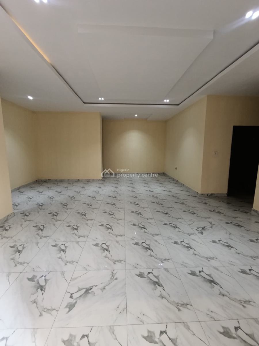 2bedroom Apartment, New Road, Lekki, Lagos, Flat / Apartment for Rent