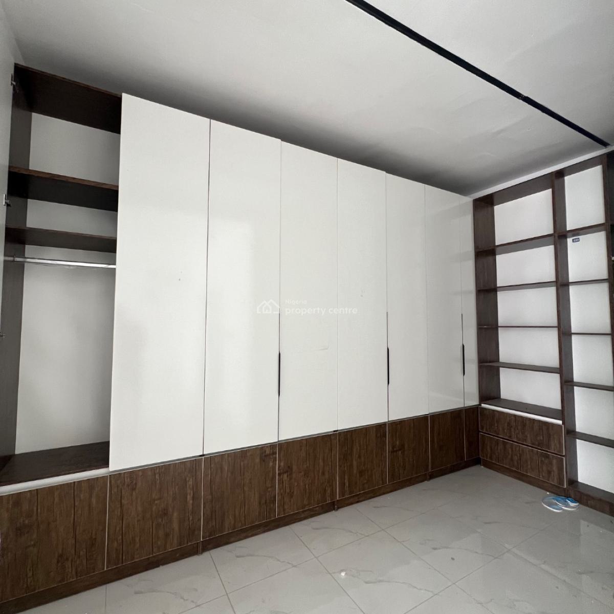 5 Bedroom & Bq, Ikota, Lekki, Lagos, Detached Duplex for Sale