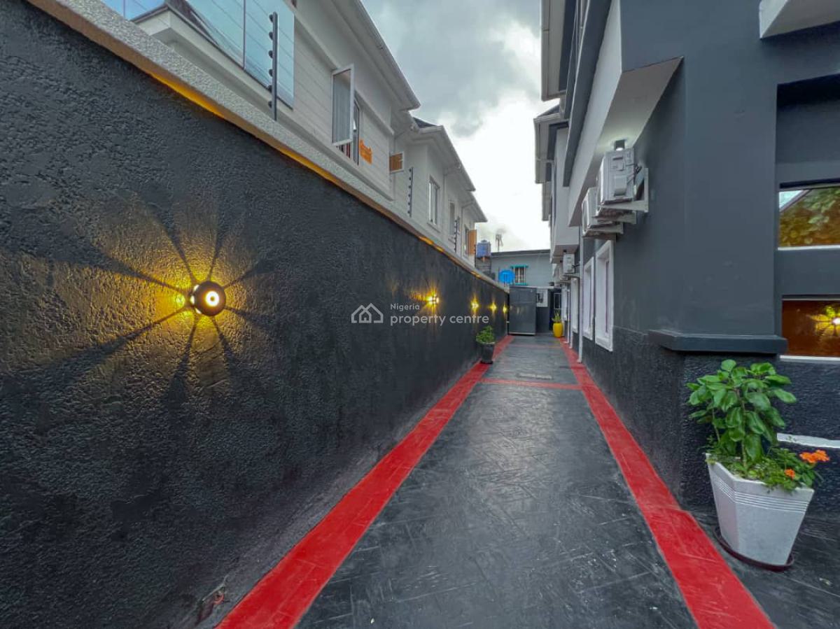Semi-detached 4 Bedroom Duplex Self Compound, Ogun Street, Surulere, Lagos, Semi-detached Duplex Short Let
