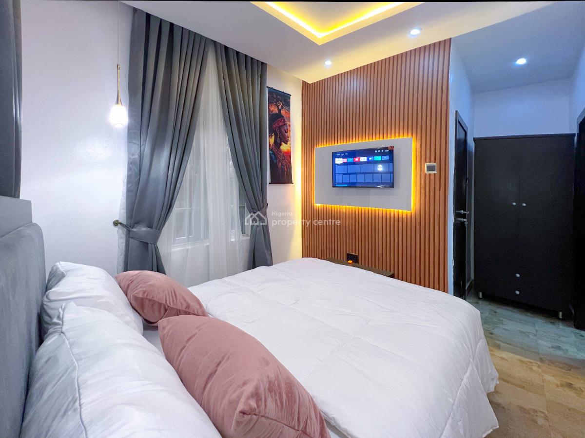 Semi-detached 4 Bedroom Duplex Self Compound, Ogun Street, Surulere, Lagos, Semi-detached Duplex Short Let