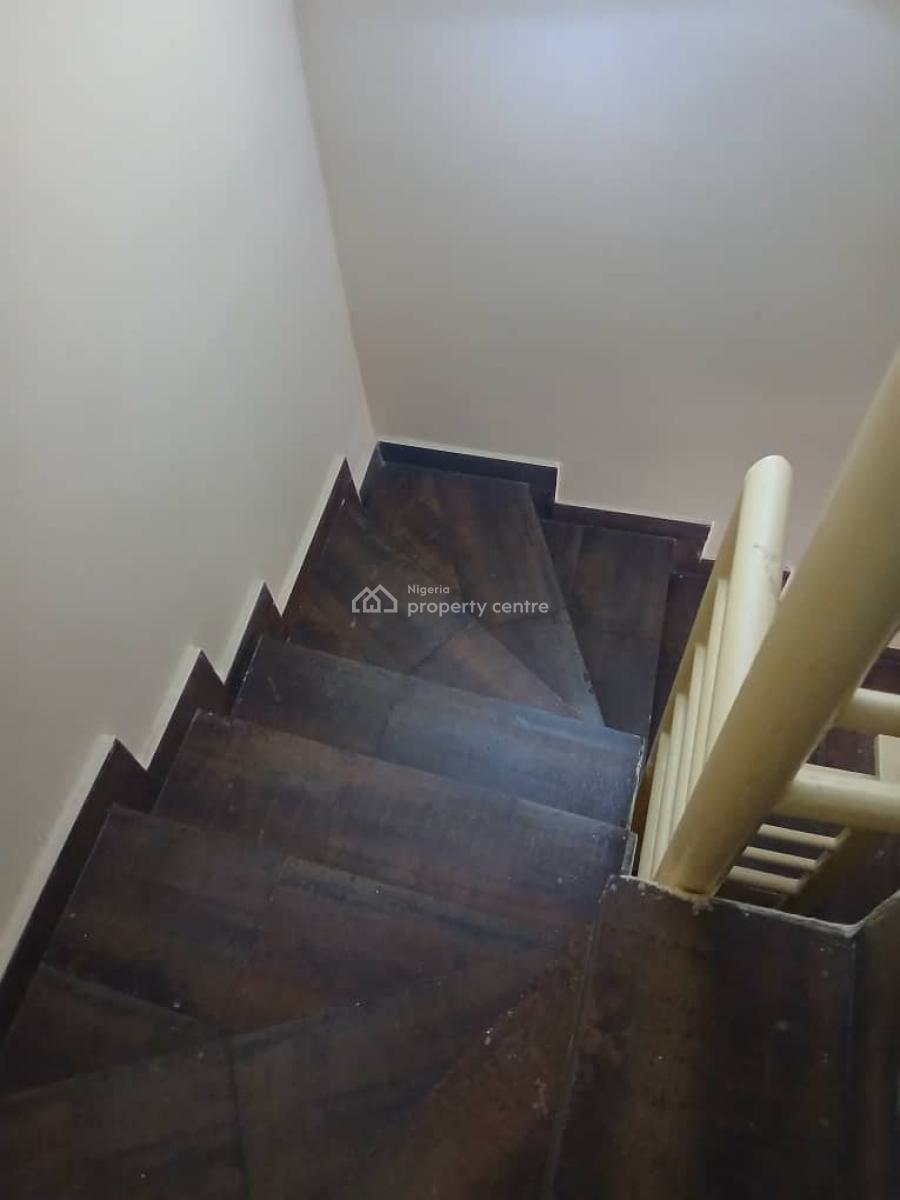a Serviced Terrace Duplex  House of 4 Bedroom + 1room Bq, Main, Asokoro District, Abuja, Terraced Duplex for Rent