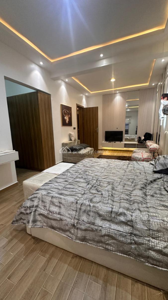 Exclusive Furnished 2 Bedroom Flat, Lekki Phase 1, Lekki, Lagos, Flat / Apartment for Sale