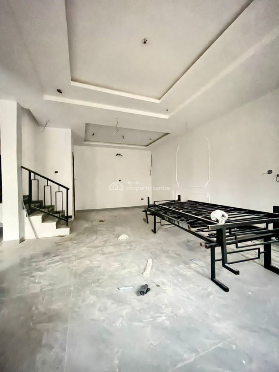 Fully Service 4 Bedroom Terrace Duplex with Bq, Lekki Phase 1, Lekki, Lagos, Terraced Duplex for Rent