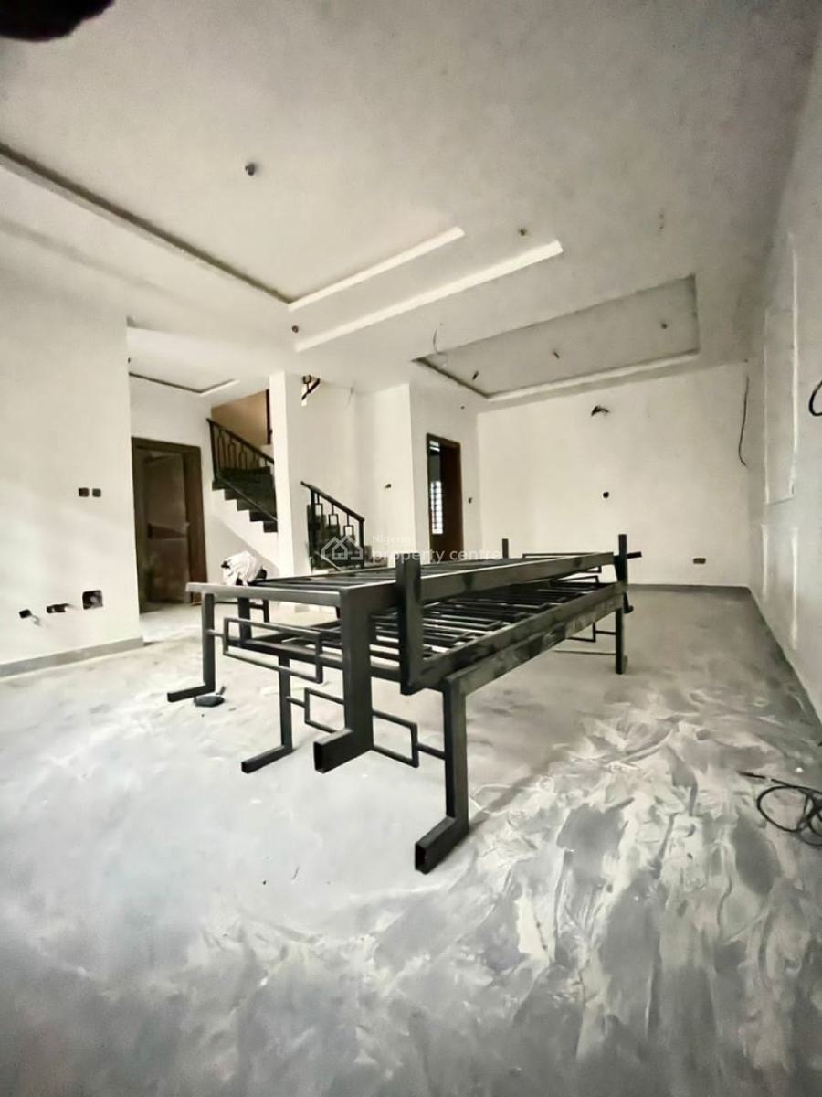 Fully Service 4 Bedroom Terrace Duplex with Bq, Lekki Phase 1, Lekki, Lagos, Terraced Duplex for Rent