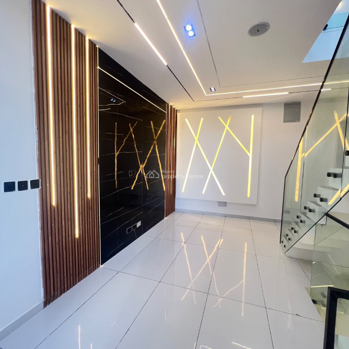 4 Bed & Bq  300 Million, Ikota, Lekki, Lagos, Semi-detached Duplex for Sale