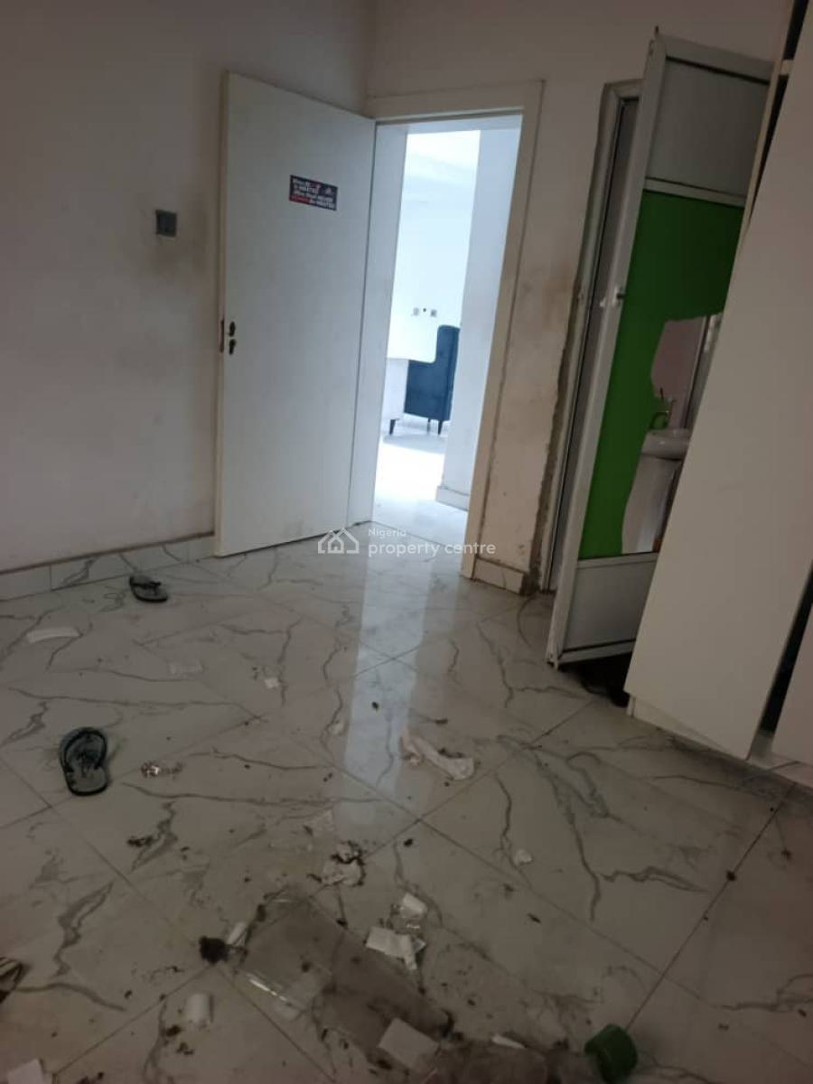 Well Renovated 3 Bedroom, Omole Phase 1, Ikeja, Lagos, Flat / Apartment for Rent