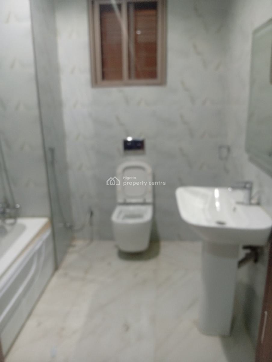 3 Bdrm Block of Flat., Guzape, Guzape District, Abuja, House for Rent