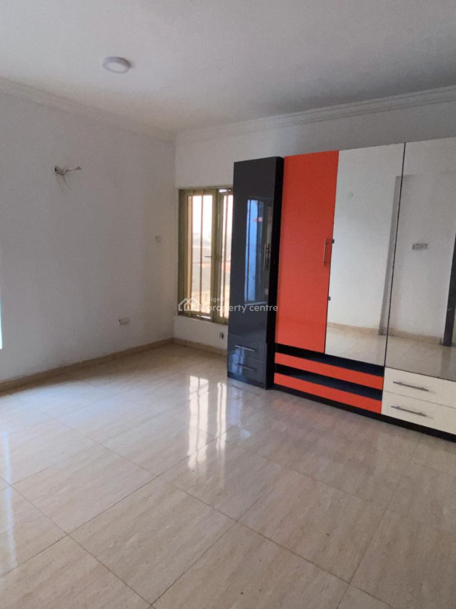 Standard 3 Bedroom Apartment, Ikate, Lekki, Lagos, Flat / Apartment for Rent